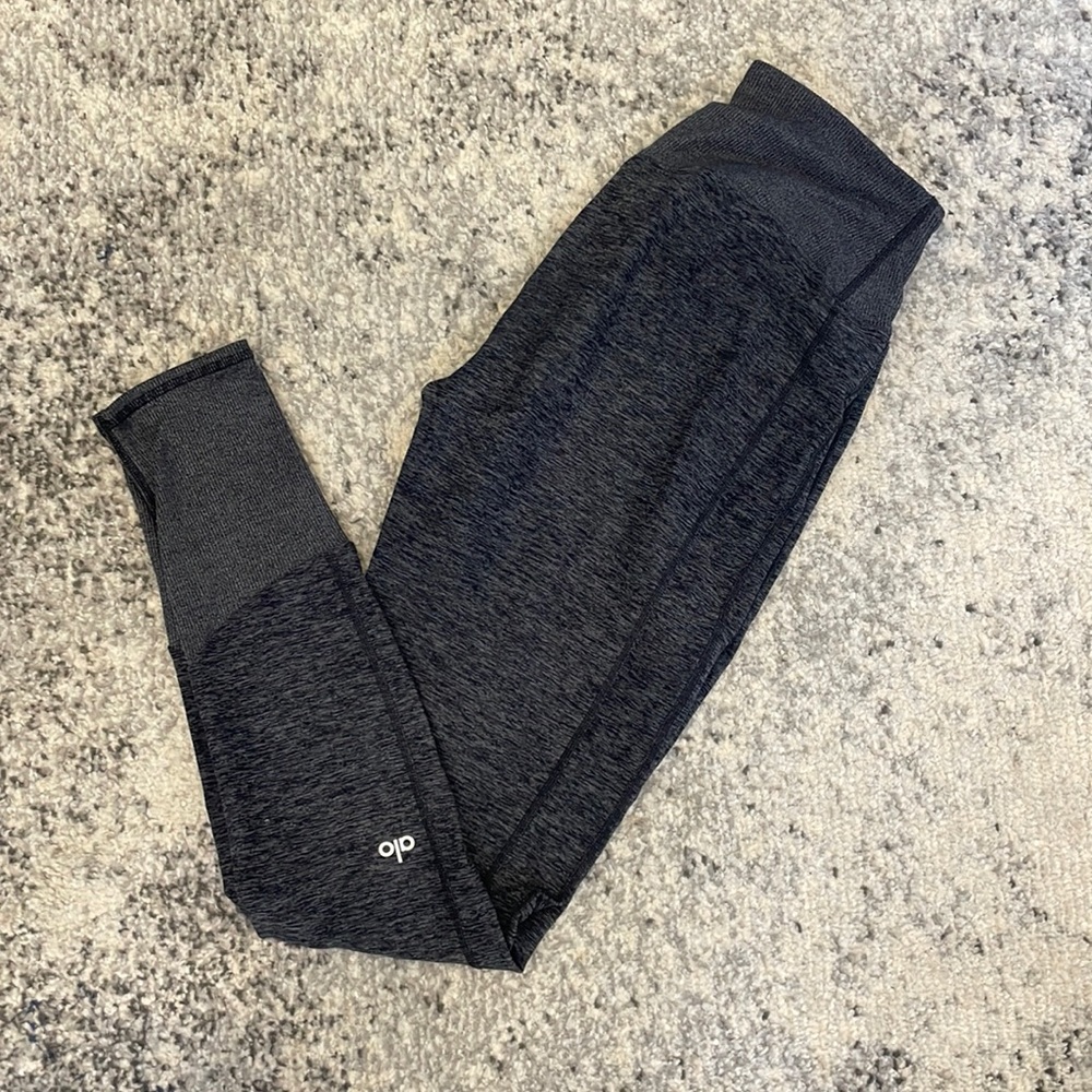Alo yoga leggings